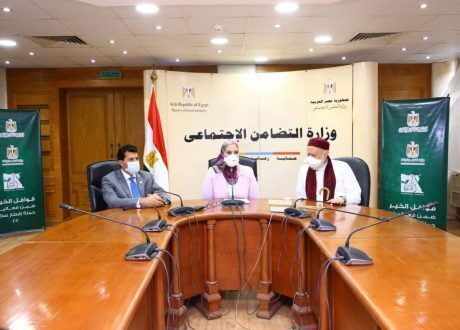وزيرة التضامن تُطلق قافلة الخير في 8 محافظات في الصعيد