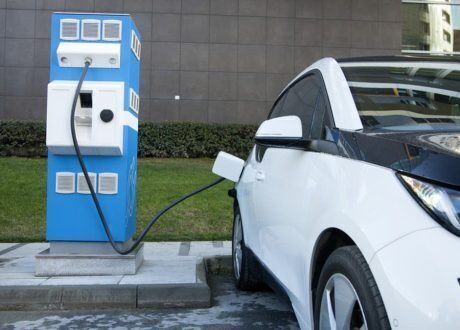 U.K. Grid Planning for 30 Million Electric Cars by 2040