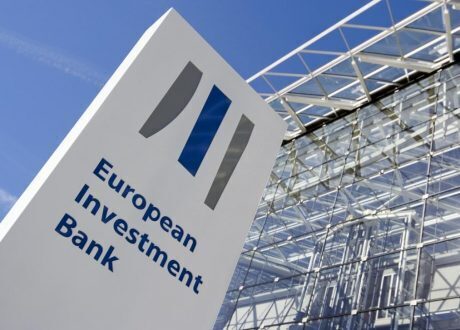 EIB earmarks €30 m to accelerate tuberculosis vaccine development in Africa