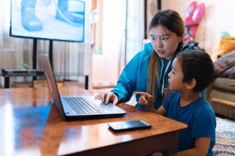 Most students in UAE vote for distance learning