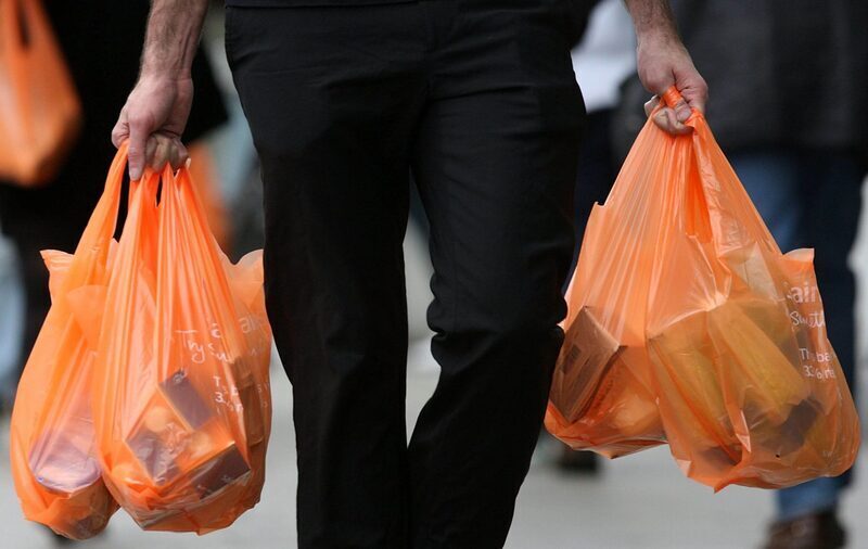 UK to extend plastic carrier bag charge to all retailers by April 2021