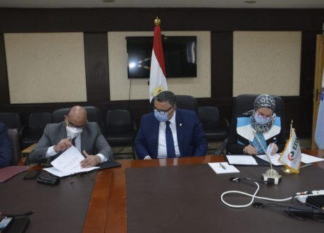 بروتوكول تعاون بين «المصرى لتنمية الصادرات» ووزارة الأوقاف لدعم المشروعات الصغيرة