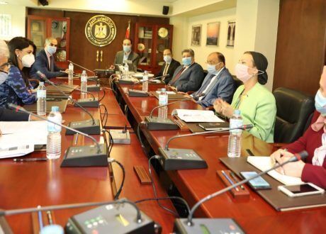 اجتماع ثلاثي لمناقشة مصادر التمويل الدولية لمنظومة تحويل المخلفات إلى طاقة