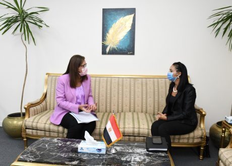 وزيرة التخطيط: المرأة تحظى بنصيب وافر في أجندة التنمية بمصر