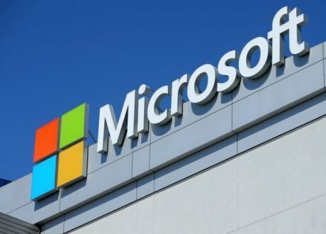 Microsoft partners with Alaska Airlines for greener business flights