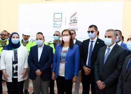 وزيرة التخطيط تفتتح وحدة المعالجة الثلاثية للصرف الصحي في سوهاج