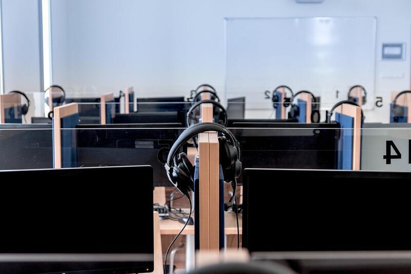 EIB allocates €65 m for digitalizing schools in Serbia