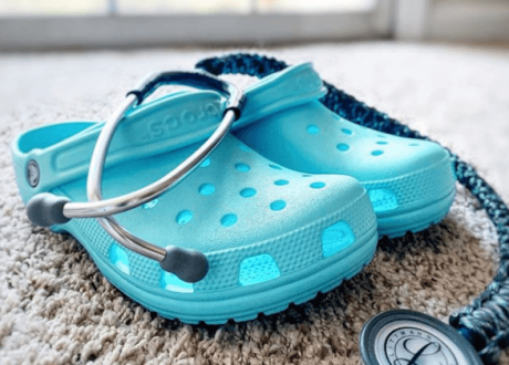 Crocs donates over 860,000 pairs of Crocs to medics in 2020