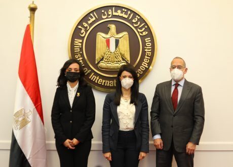 «التعاون الدولي» و«القومي للمرأة» يدشنان خطة سد الفجوة بين الجنسين