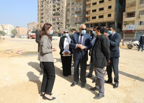 بالصور…محافظة الجيزة تواصل رفع المخلفات وإعادة الانضباط بحدائق الأهرام