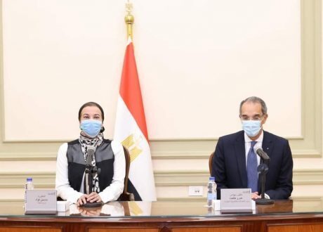 بروتوكول تعاون بين «البيئة» و«الاتصالات» لتطوير البنية التحتية دون الإخلال بسلامة البيئة وصحة الانسان 