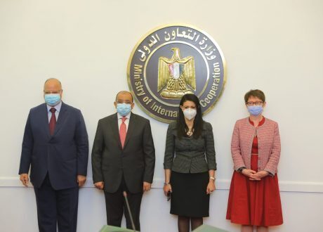 4 وثائق بين «الأوروبي لإعادة الإعمار» والقطاعين الحكومي والخاص لتعزيز التحول نحو الاقتصاد الأخضر 