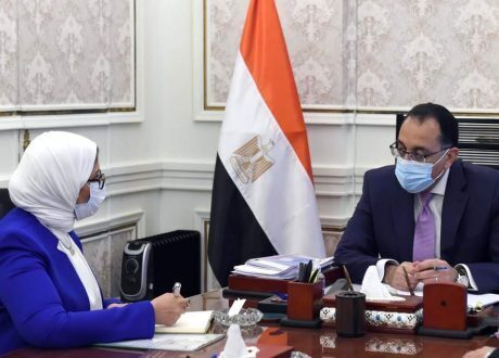 مدبولي يتابع مع «الصحة» موقف تنفيذ المنشآت الصحية في «حياة كريمة»