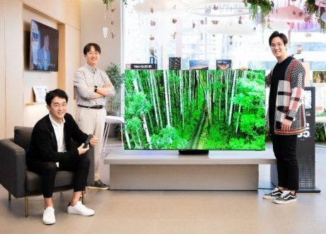 Samsung develops solar cell-powered TV remote control, eco-packaging