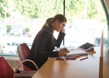 UNWTO, IE University, Sommet Education team up to boost online education
