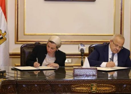 «البيئة» تتعاون مع جامعة القاهرة لإطلاق «استحداث الوظائف الخضراء»