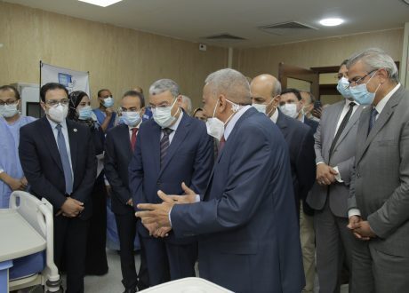 ( سى اس ار ) ترصد رحلة بنك الشفاء فى قلب محافظة المنيا