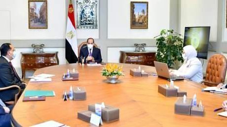 الرئيس يوجه بالتوسع في تطبيق مبادرة «صحة المرأة المصرية»