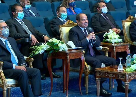 الرئيس السيسي يطالب المؤسسات الدولية بإقراض الدول الأفريقية بمعايير ميسرة لمواجهة الفقر والجهل والتخلف