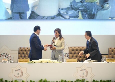 «التخطيط» تعلن نجاح مصر في الحصول على موافقة مجلس محافظي البنك الإسلامي للتنمية بتنظيم الاجتماعات السنوية لمحافظي البنك العام المقبل