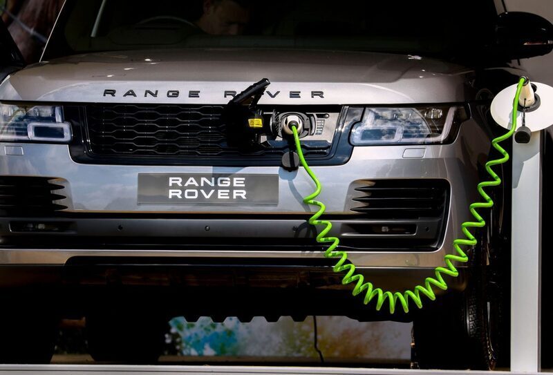 Jaguar Land Rover electric cars to transport leaders at COP26 