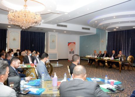«التخطيط» تعرض ضوابط التشغيل للمراكز التكنولوجية المتنقلة والمعنية بخدمات المحليات