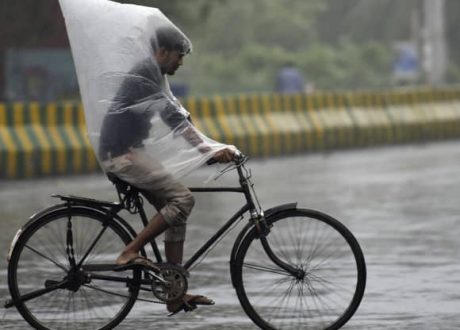 India will ban single-use plastics next year to cut pollution — experts say that’s not enough