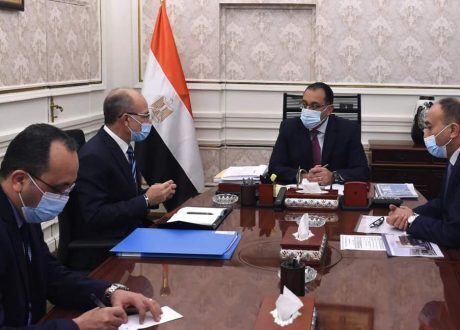 مدبولي: اهتمام كبير من الرئيس بمجمع الاصدارات المؤمنة والذكية لتعزيز الشمول المالي