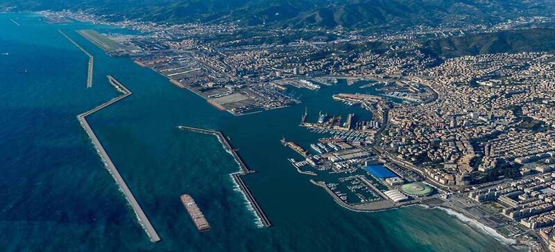 EIB contributes €300 m to renovating Italian port to reduce climate risks