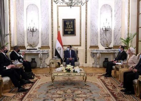 رئيس الوزراء يبحث سبل التعاون لاستضافة مصر مؤتمر «تغير المناخ» في نسخته الـ 27