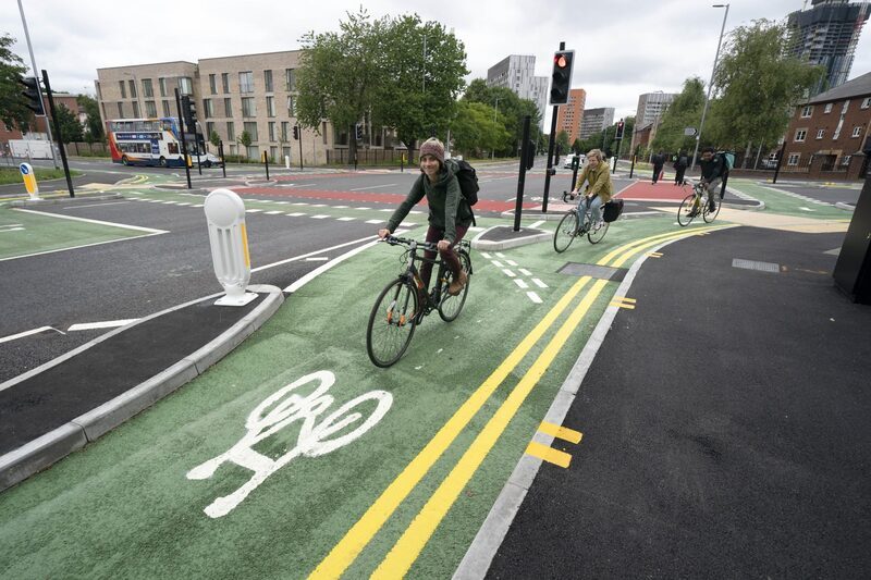 UK allocates £5.5 m to encourage cycling, walking