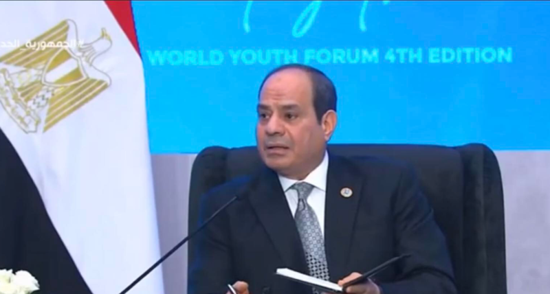 السيسي: 900 مليار جنيه تكلفة توفير مليون فرصة عمل للشباب سنويًا