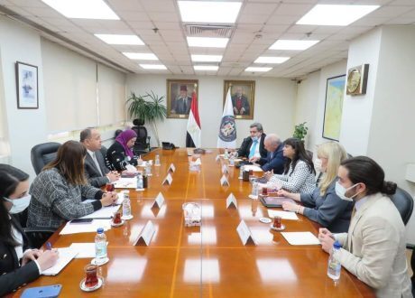 «المالية» تبحث مع «البنك الدولى» تطبيق «التأمين الصحي الشامل» وفقًا للخبرات العالمية 