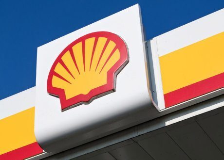 Shell cuts CO2 emissions by 2-3% by end of 2021