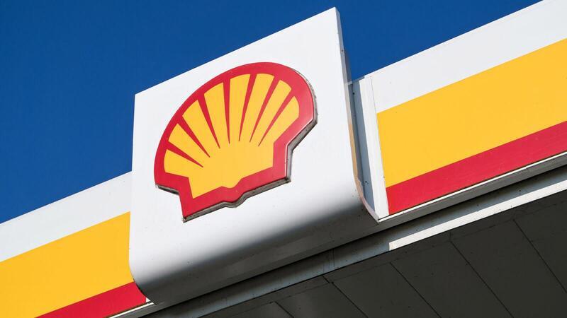 Shell cuts CO2 emissions by 2-3% by end of 2021