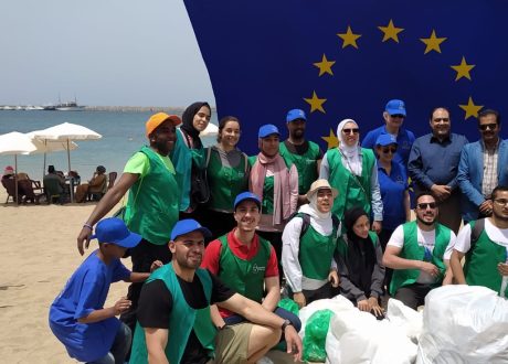 Environment Ministry, EU launch beach clean-up campaign in Alex