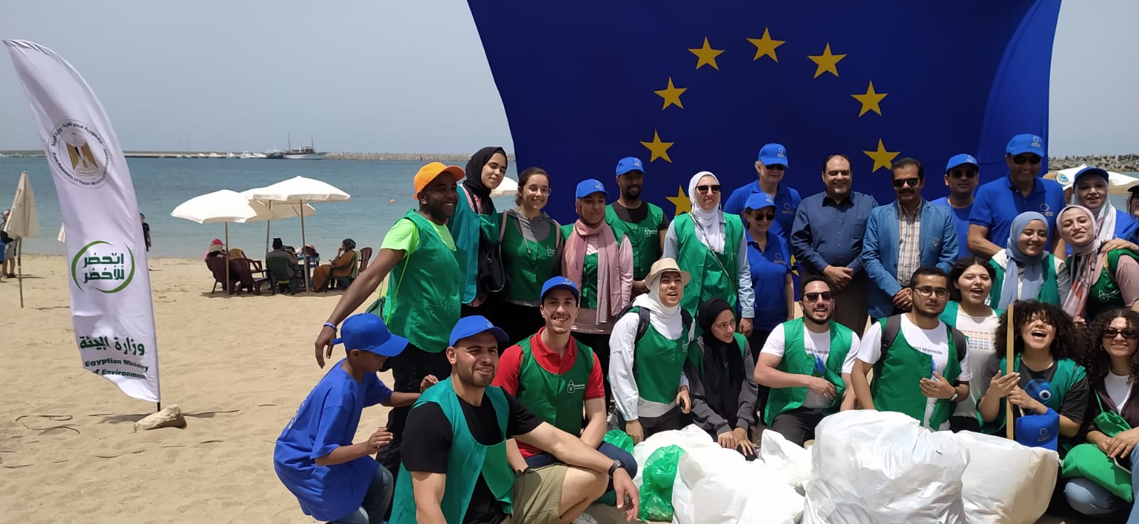 Environment Ministry, EU launch beach clean-up campaign in Alex