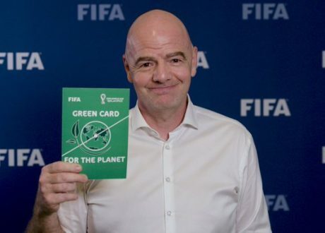 FIFA President raises “Green Card for the Planet”