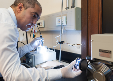 Egyptian professor’s paper on recycling Li-ion batteries among top cited articles of Wiley