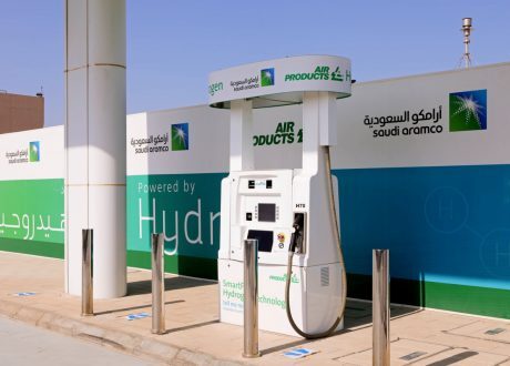 Saudi Arabia’s Aramco, SABIC AN obtain world’s first certifications recognizing blue hydrogen, ammonia products