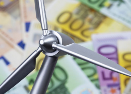 Study: Transitioning to clean energy to save world $12 trillion by 2050
