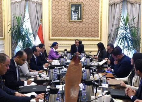 رئيس الوزراء يتابع الترتيبات اللوجستية لمؤتمر «COP 27»