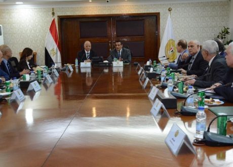 تمهيداً لمؤتمر المناخ.. الحكومة تستعد لنقل 210 حافلة إلى شرم الشيخ