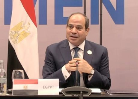 السيسي: المبادرات الطوعية أصبحت إحدي أهم آليات عمل المناخ العالمي