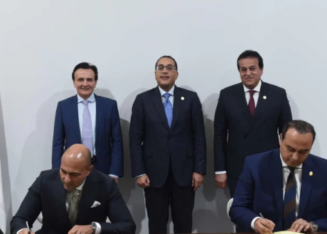 Egypt’s GAH, AstraZeneca team up for promoting green health facilities