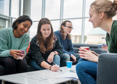 XTX Markets donates £2.48 m for doctoral studies at Oxford Univ.