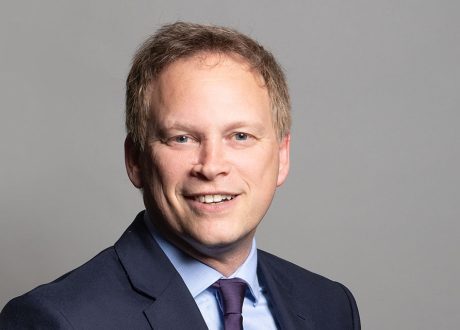 UK’s Shapps: UAE’s Al Dhafra, Shams breaking fresh records in solar technology