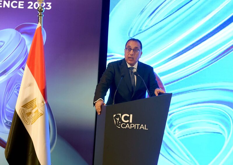 رئيس الوزراء: نخطط لتحقيق معدلات نمو بواقع 5% و6% خلال عامي 2024 و2025