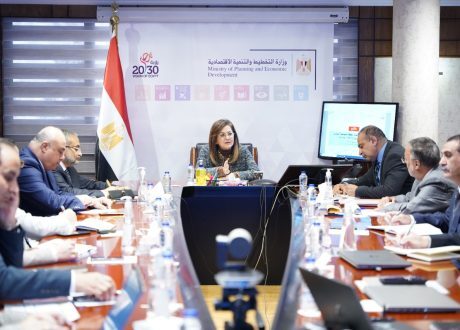 وزيرة التخطيط تعقد اجتماعًا لوضع ملامح خطة التنمية المستدامة