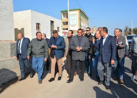 وزير التنمية المحلية يوجه بمتابعة نسب تنفيذ مشروعات «حياة كريمة» في المنيا